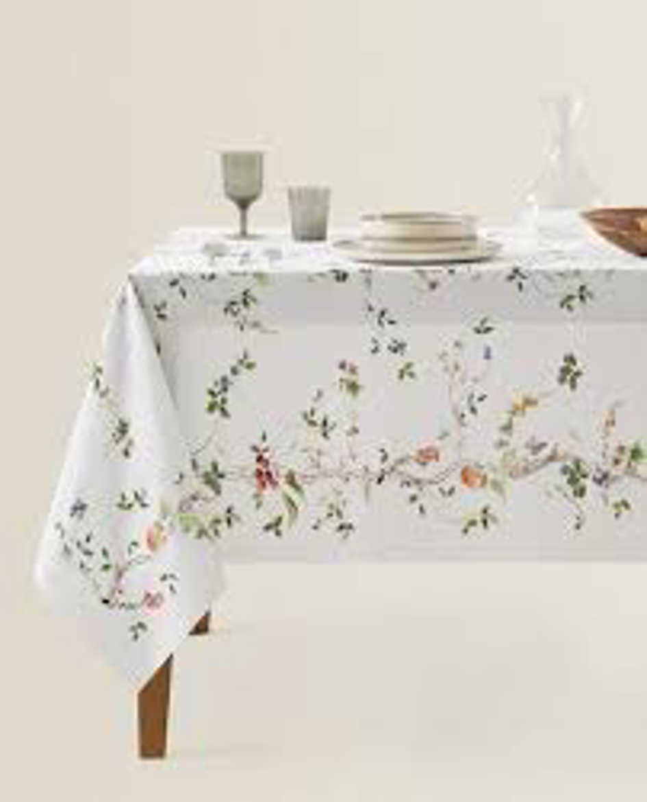 Picture of Table Cloth