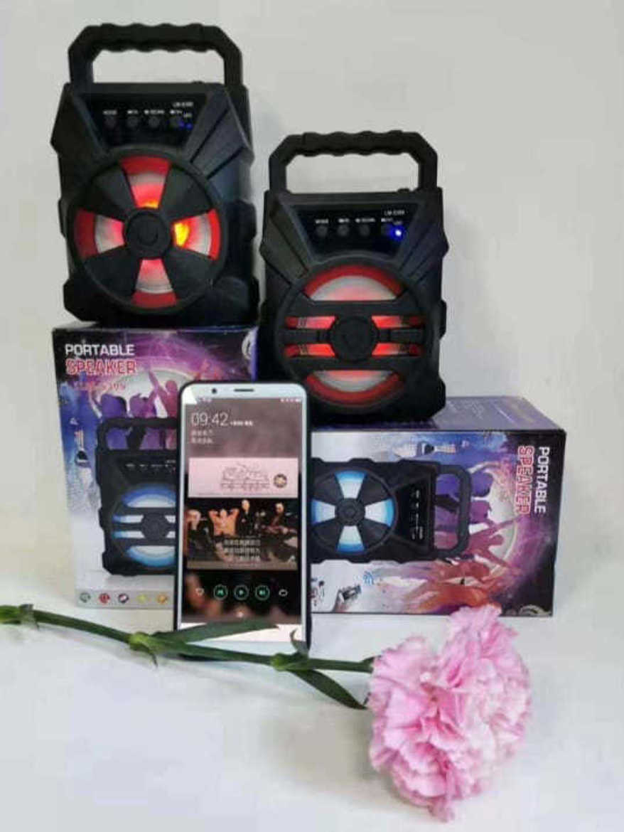 Picture of Small Bluetooth Headset