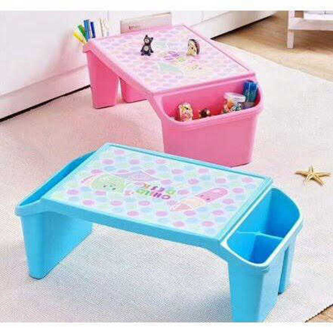 Picture of Child Desk Table