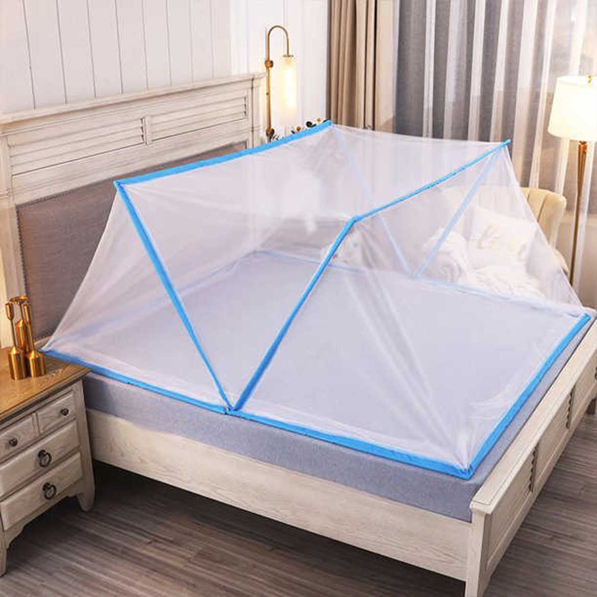 Picture of Folding Mosquito Net